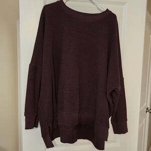 Aerie Women's Relaxed Fit Burgundy Sweater